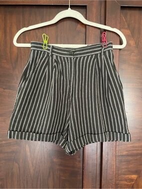 Urban Outfitters Olive& White Striped High-Waist Shorts Size 0